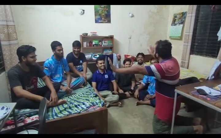 আবিদের বক্তব্য নিয়ে ইবি শিবির কর্মীদের ব্যঙ্গ: প্রতিবাদে মানববন্ধন